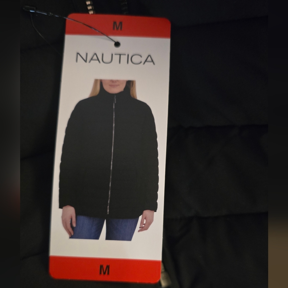New NAUTICA Womens Puffer Jacket Full Zip Front & Front Zip Pockets